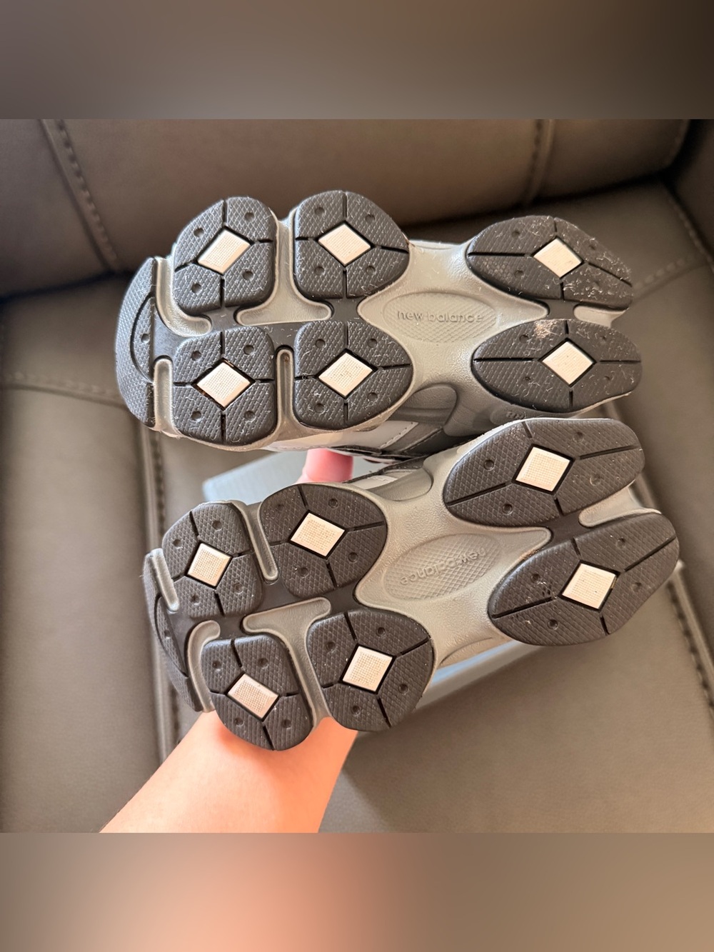 New Balance Kids 9060 Bungee Shoes - Picture 3 of 11